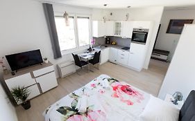 Studio Apartman Moonlight
